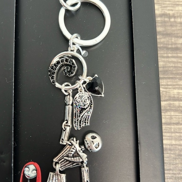 〰️ Disney Silver The Nightmare Before Christmas Bag Charm 🖤 - Picture 7 of 7